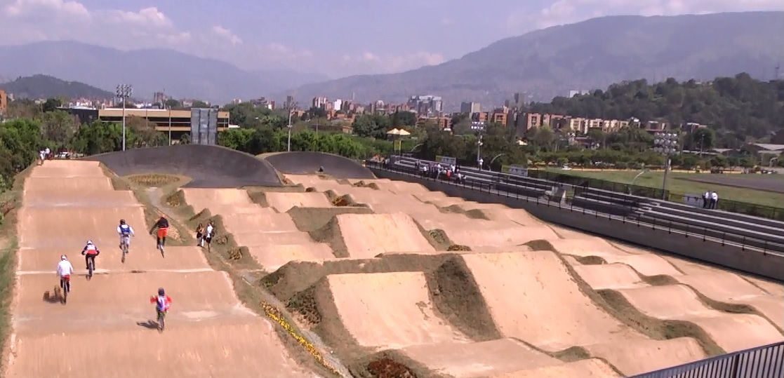 002_bmx-INDER-Medellin-Pista-Mariana-Pajon