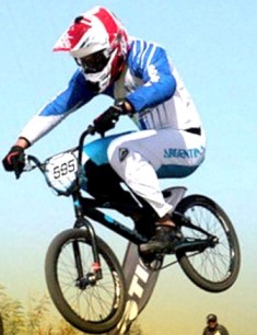 El Chalo Molina en Men elite y Gabriela Díaz en Women Elite y Mateo Nicolás Espejo en Juniors, los argentinos mejores clasificados en la Time Trial en el Mundial de BMX de Medellín 2016.